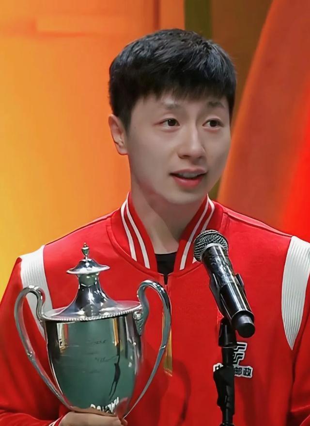 电竞国家队轻松击败马龙晋级半决赛，竞技爆发！的简单介绍